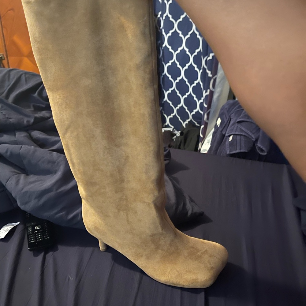 Brand new boots stylish and cute